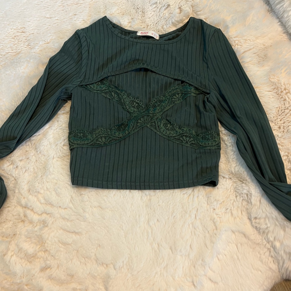Green long sleeve blouse